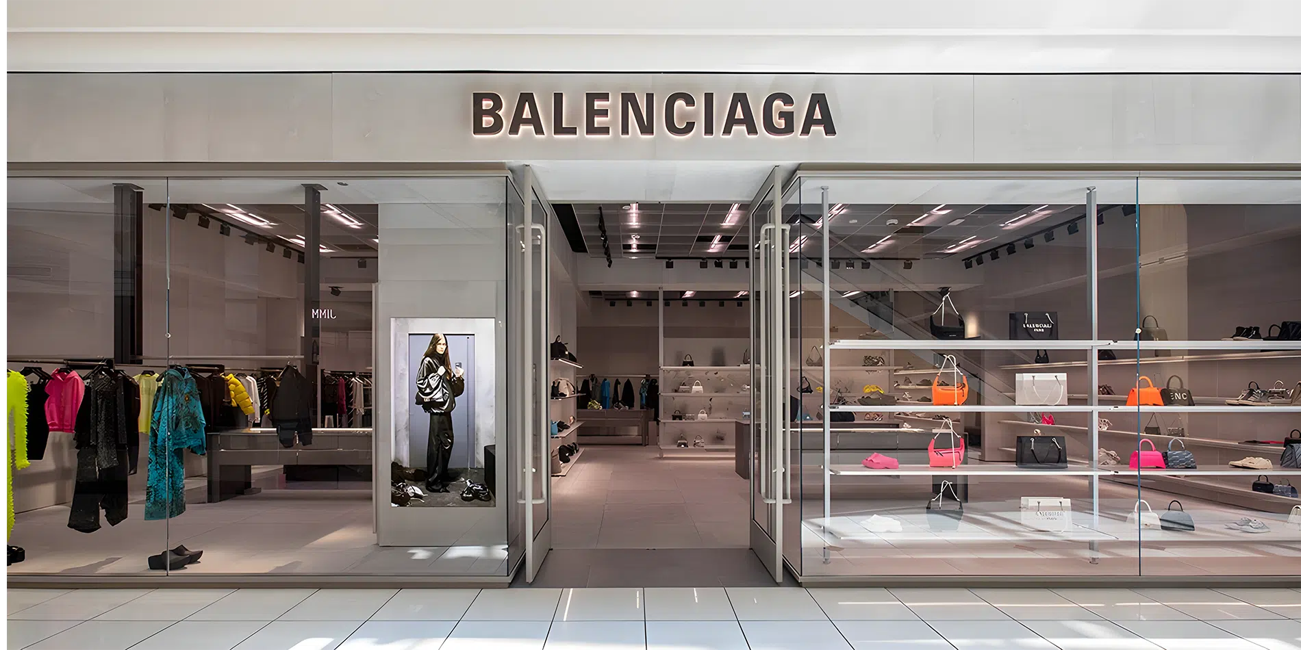 Banner 1 - Balenciaga &Epsilon;&lambda;&lambda;ά&delta;&alpha;