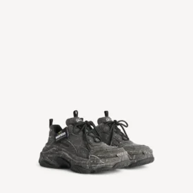 Ανδρικά πάνινα Sneakers Triple S σε μαύρο χρώμα