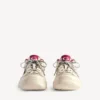 Γυναικείο παπούτσι τύπου Sneakers «Hamptons» με μέτρια φθορά σε χρώμα υπόλευκο/κόκκινο