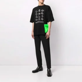 Ανδρικό Balenciaga SS21 Casual με τύπωμα, φαρδύ, κοντομάνικο, μαύρο 641614TJV801070 Ανδρικό Balenciaga SS21 Casual με τύπωμα, φαρδύ, κοντομάνικο, μαύρο 641614TJV801070
