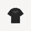 Ανδρικό μαύρο T-shirt με σκίτσο και μεσαία εφαρμογή