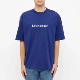 Ανδρικό μπλουζάκι Balenciaga με λογότυπο αλφάβητου, κοντό μανίκι, μπλε 612966TIV541195 Ανδρικό μπλουζάκι Balenciaga με λογότυπο αλφάβητου, κοντό μανίκι, μπλε 612966TIV541195