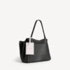 Ετικέτα αποσκευών με αρώματα σε λευκό ελεφαντόδοντο dix