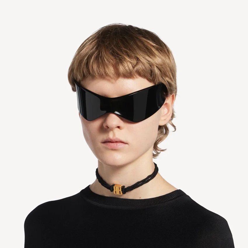 Γυναικείο κολιέ τύπου choker με νανοκορδέλα σε μαύρο/γυαλιστερό χρυσό