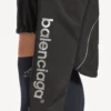 Γυναικείο κοντό μπουφάν techwear σε μαύρο χρώμα