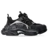 Sneakers Triple S “Μαύρο” 524039W3SRB1090