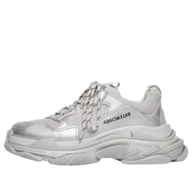 Sneakers Triple S “Silver Metallic” 536737W2FS28100