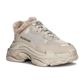 Triple S «Fake Fur – Μπεζ» 668562W3CQ59710