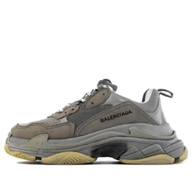 Triple S Sneakers «Split» 533891W09OC1264
